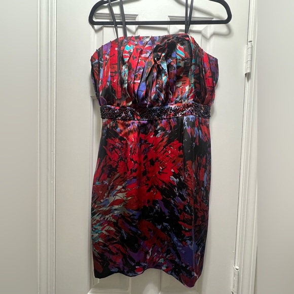 BCBG Generation Empire Pleated Beaded Strapless Mini Cocktail Dress Size 10 NWT - Picture 3 of 8